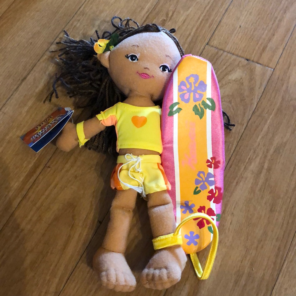 Brand New With Tags  Lani Island Friends